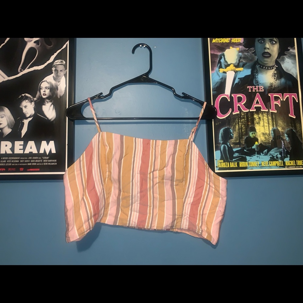 American Eagle Crop top - Pink & never worn